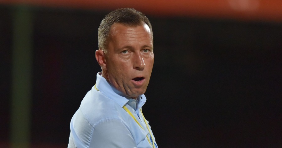 Maziya seek fans help to overcome Abahani